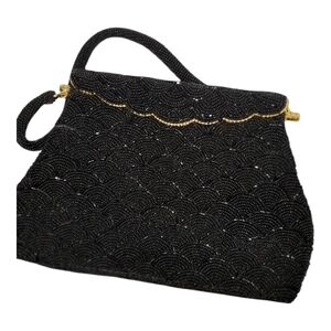 Vintage beaded purse gold trim